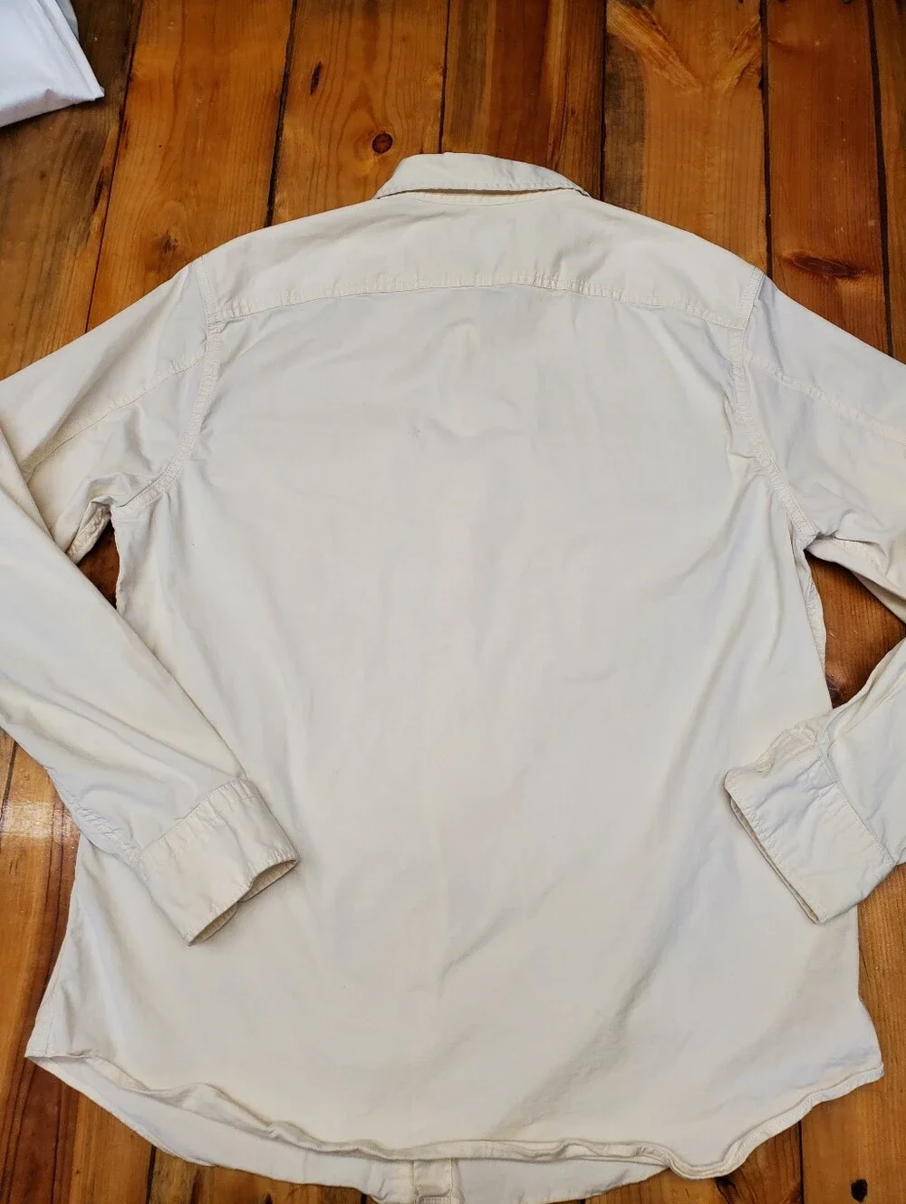 Banana Republic Standard Fit Cream Safari Button Down Shirt Men Large 97% Cotton